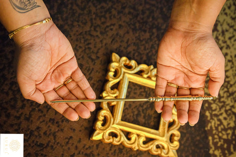 Traditional Brass Single Needle Hair Detangler